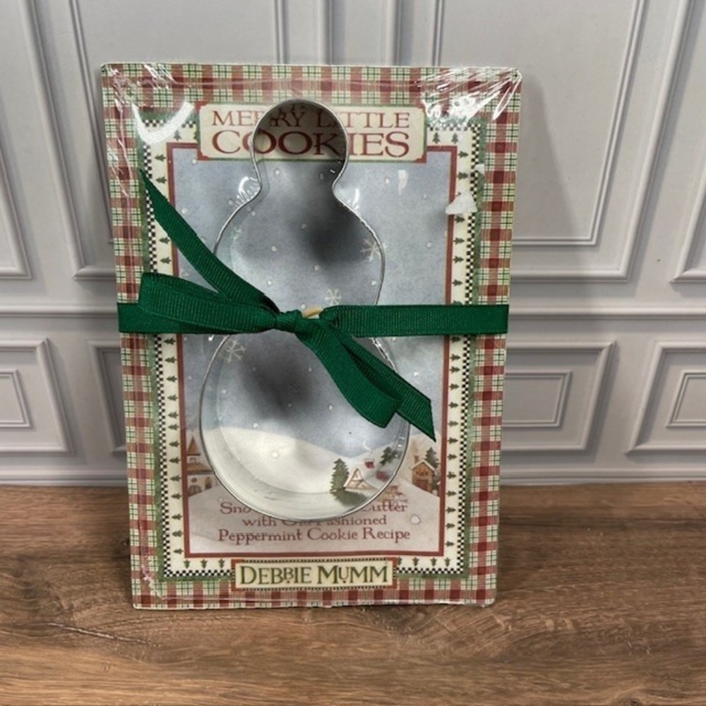 Debbie Mumm 5" Snowman Cookie Cutter with Recipe Holiday Baking New Sealed